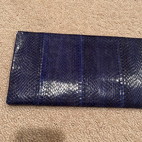 Pantera Snakeskin Clutch - Picture 3 of 4